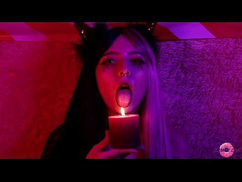 ❤️ Blowjob paiseanta ó Sexy Succubus le Comhlíonadh Béil ❤️ Sluts linn ﹏